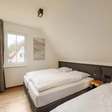 Dom wakacyjny Restyled House With Sauna, Near