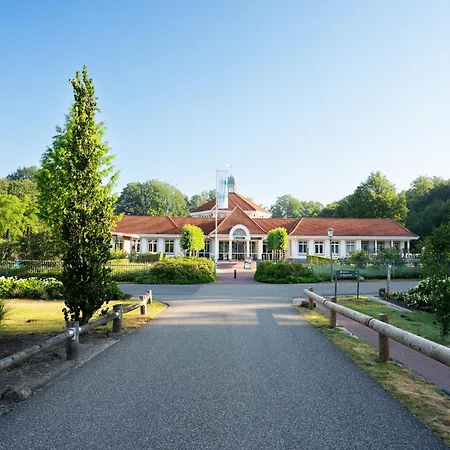 Restyled House With Sauna, Near Dom wakacyjny